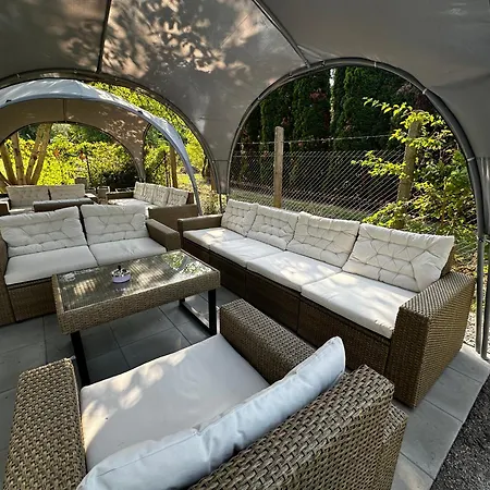 Panzio Bed & Breakfast