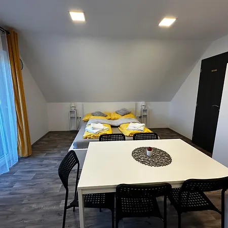 Panzio Bed & Breakfast