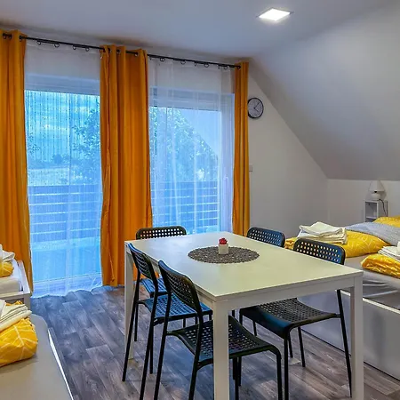 Panzio Bed & Breakfast